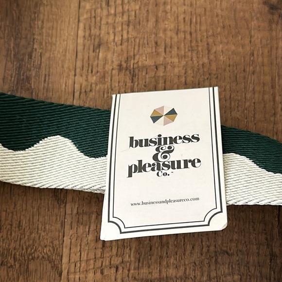 New with Tags Business & Pleasure Co. Cooler Tote Bag Light Blue - Picture 7 of 12